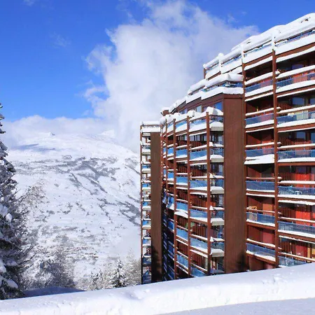 Apartment 2 Pieces Pour 6 Personnes Avec Balcon, Wifi Gratuit, Au Pied Des Pistes - Fr-1-346-541 *